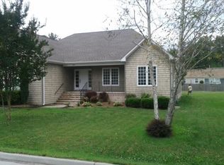 600 Waters Rd, Chesapeake, VA 23322