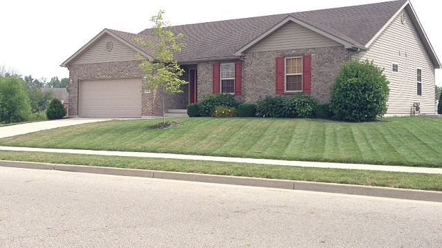 1st image of 2440 Meadowpoint Dr