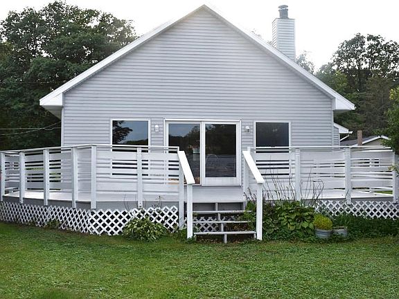 3rd image of 4810 N Verity Ct