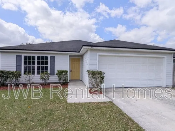 5462 Village Pond Cir, Jacksonville, FL 32222