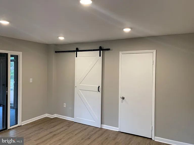 6810 Fern Ln — Photo 17