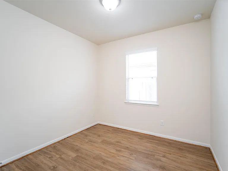14215 Campo Vista Dr — Photo 27