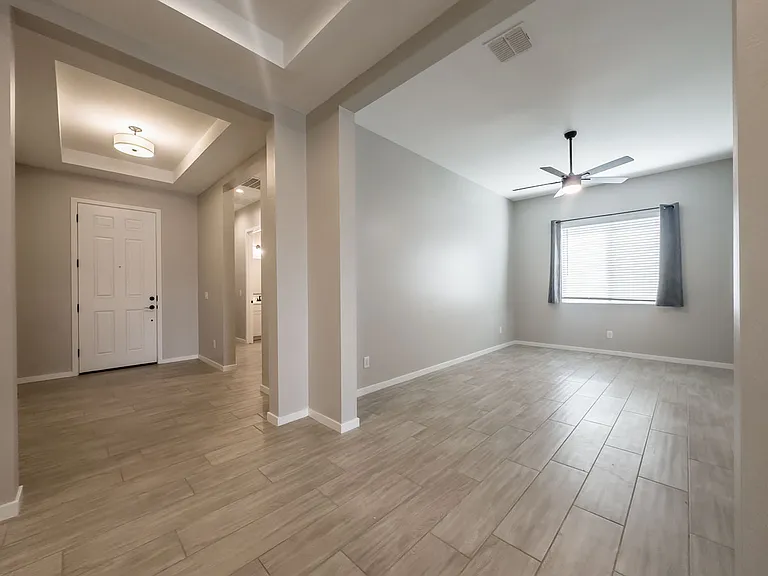 19576 W Cartwright Ave — Photo 22