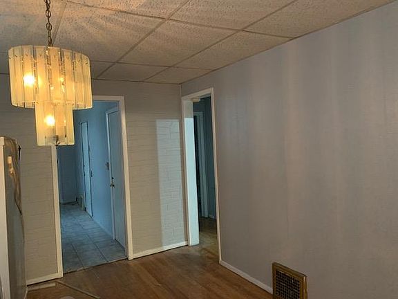 4th image of 14513 S Wabash Ave