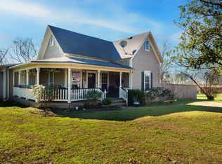 902 W Avenue F, Midlothian, TX 76065