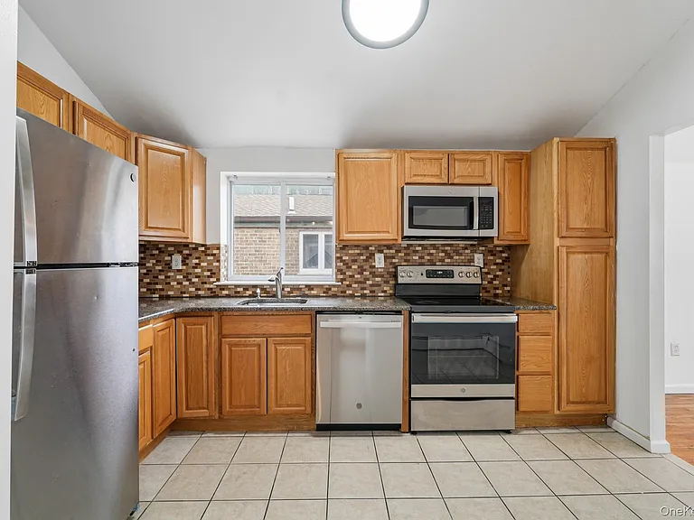 1466 Shore Dr #3 — Photo 5