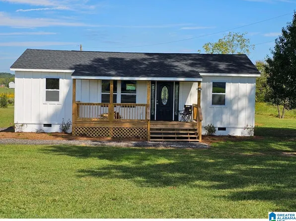 131 Pilgrim Ln, Munford, AL 36268