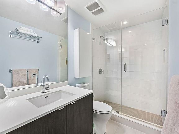 3rd image of 111 E 1st Ave #1609