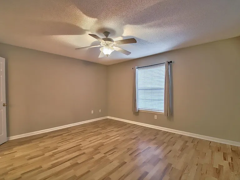 3606 Cagney Dr — Photo 17