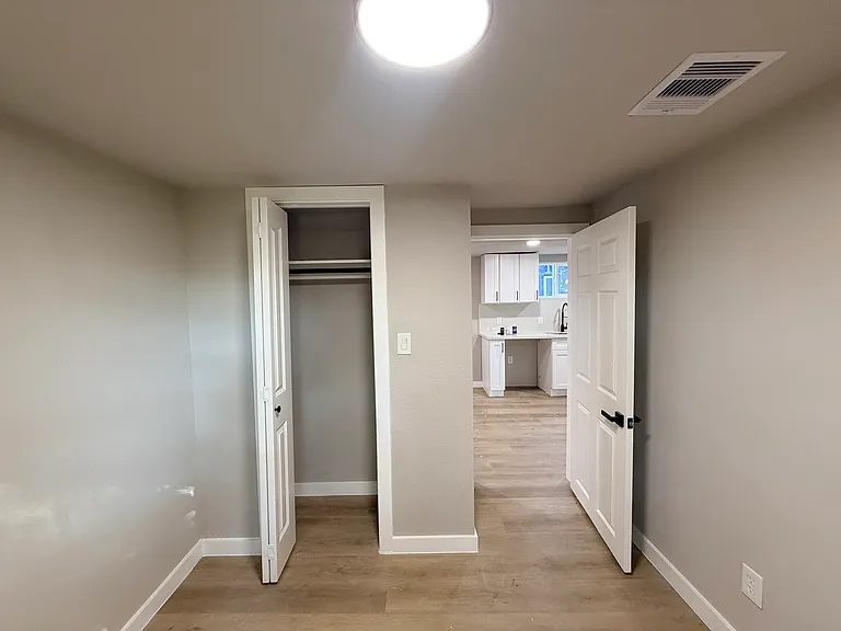 2209 Gano St #3 — Photo 6