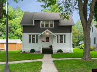 824 Belgrade Ave, North Mankato, MN 56003