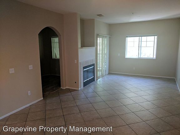 5th image of 26484 Arboretum Way Unit 1305