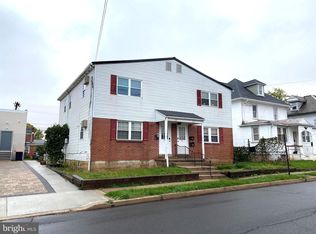 219 W 5th St, Lansdale, PA 19446