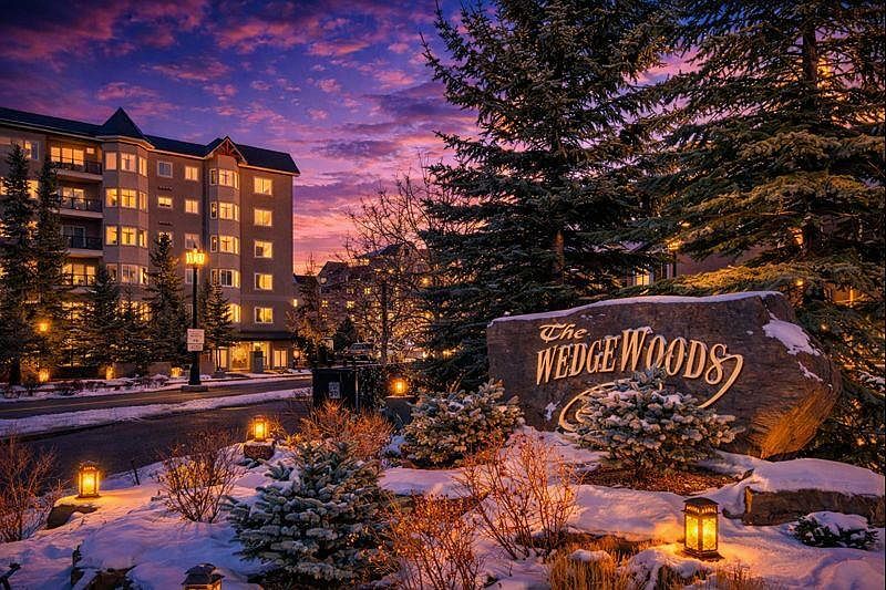 1st image of 10 NW Discovery Ridge Close SW #202