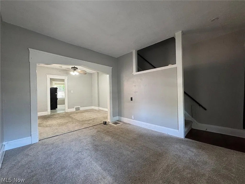 2 bed, $950 — Photo 2