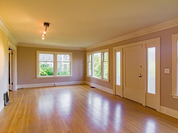 4th image of 6275 20th Ave NE