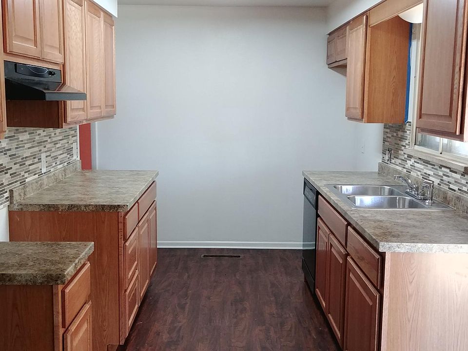 2nd image of 8387 Osage Way