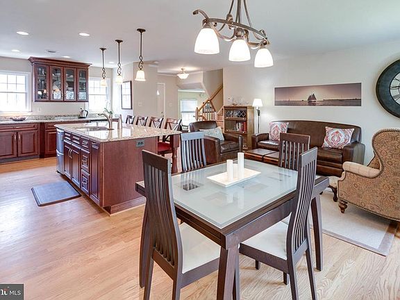 5th image of 5513 Corot Ct
