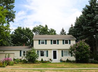 30 Rosemont Dr, Rochester, NY 14617