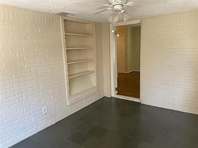 5th image of 5512 Glenwick Ln