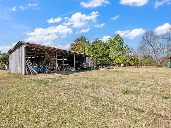 3rd image of 1544 County Road 831