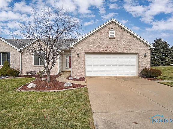 2nd image of 4612 Blackstone Dr