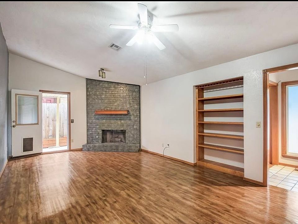 1st image of 533 NW 137th St #533
