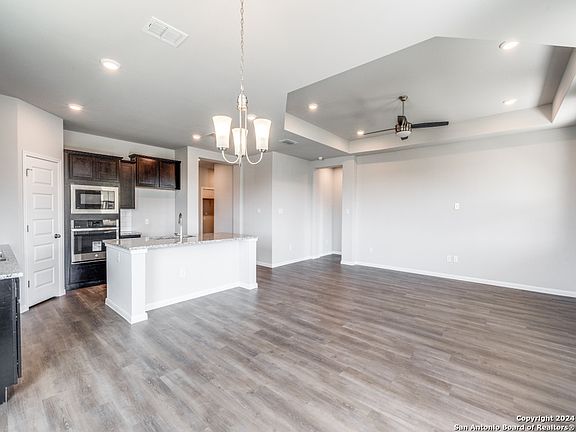 4th image of 3821 Tripps Place