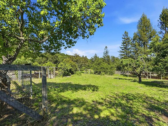 5th image of 5851 Vine Hill Road