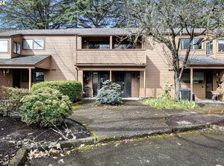1710 Minda Dr, Eugene, OR 97401