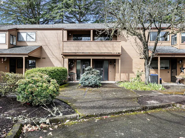 1710 Minda Dr, Eugene, OR 97401