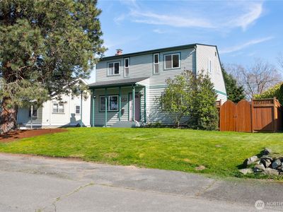 2922 Victor Street, Bellingham, WA, 98225