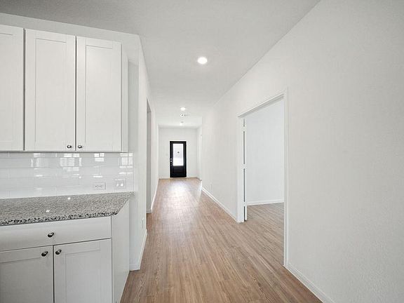 5th image of 6635 Brandy Path