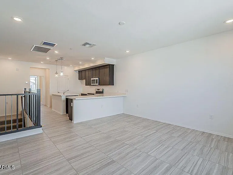 2669 S Peppertree Dr #106 — Photo 6