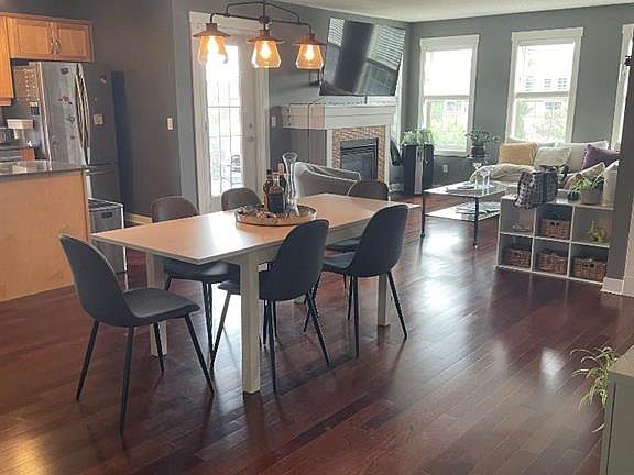 5th image of 2233 NW 34th Ave SW #320