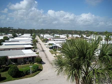 4th image of 153 Lookout Dr