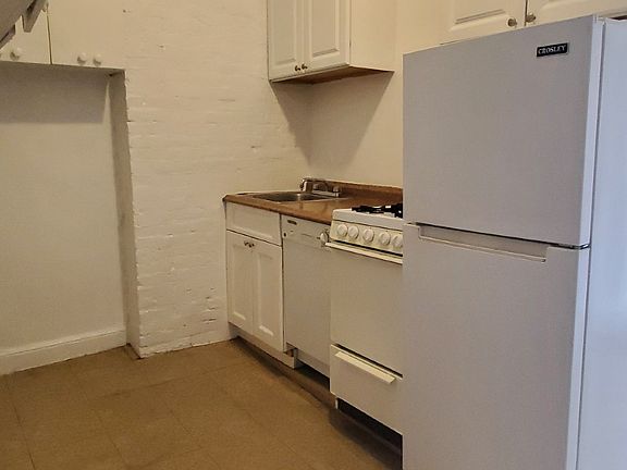 2nd image of 641 10th Ave APT 4FN
