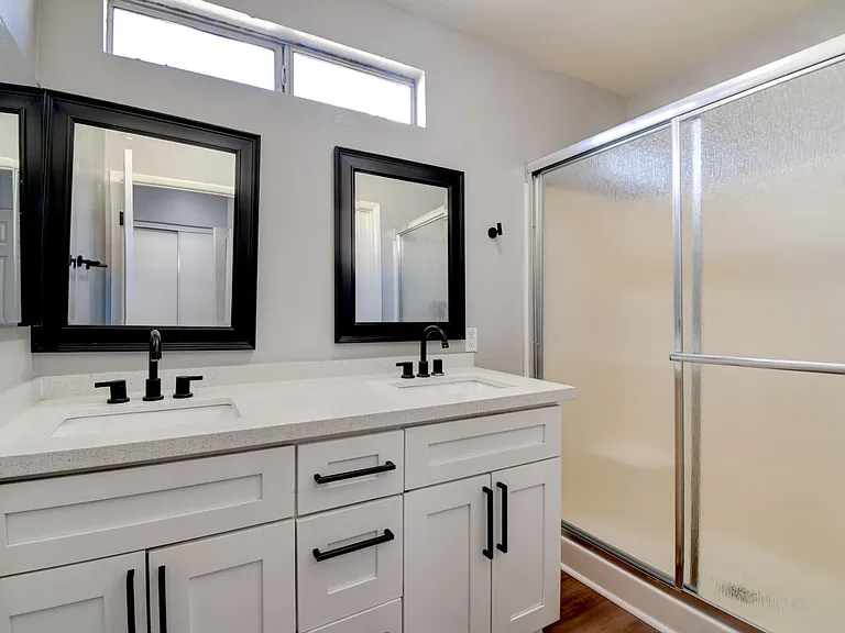 4009 Hidden Oasis Ct — Photo 10