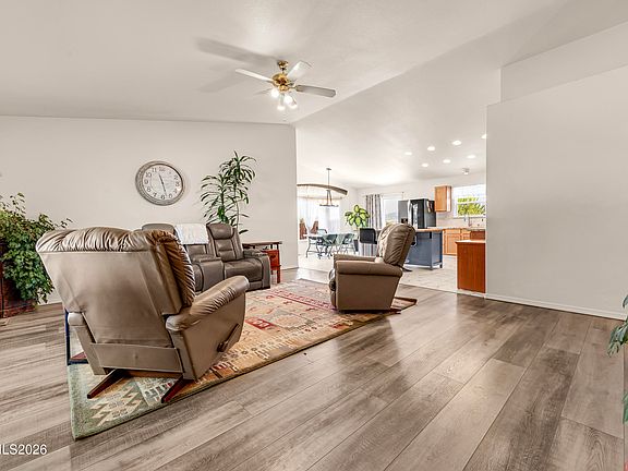 3rd image of 1400 Bufflehead Dr