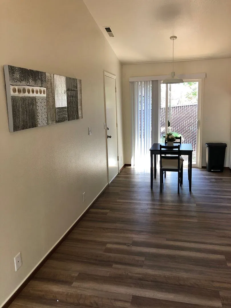 Sawmill Villas — Photo 3