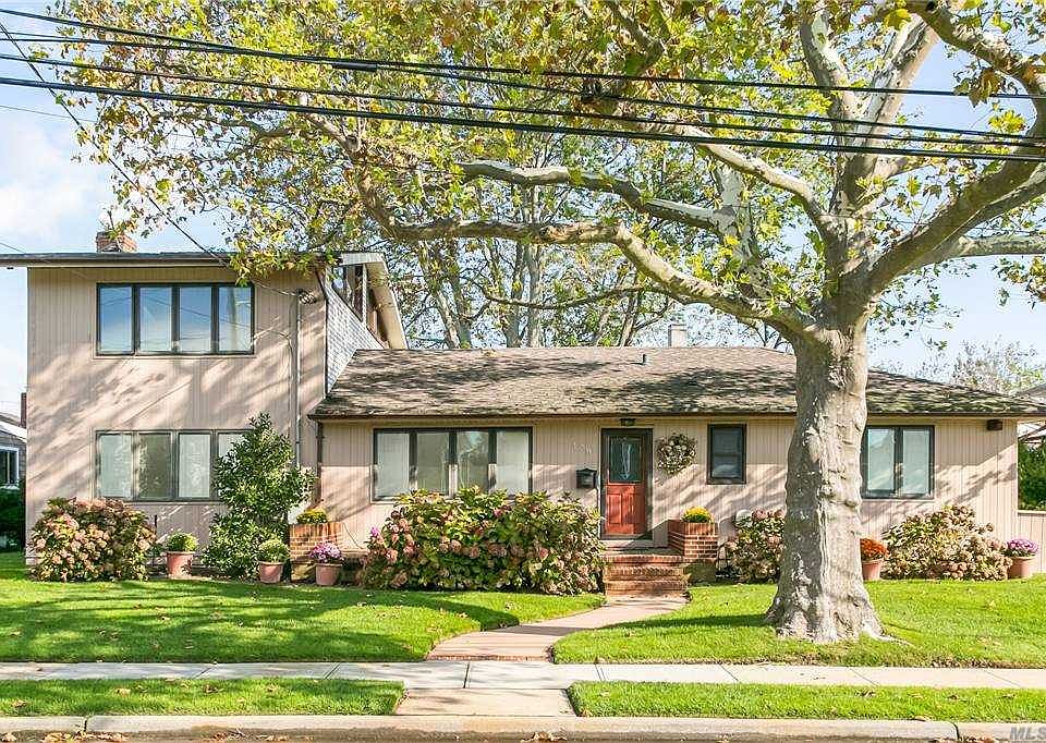 1st image of 139 Sunset Ave