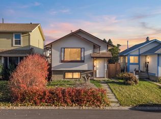 96 NW Abalone Cres NE, Calgary, AB T2A 6X8