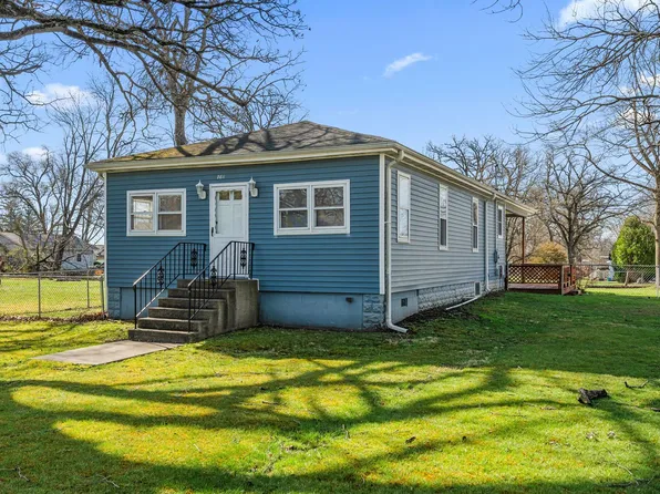 8611 W 141st Ave, Cedar Lake, IN 46303