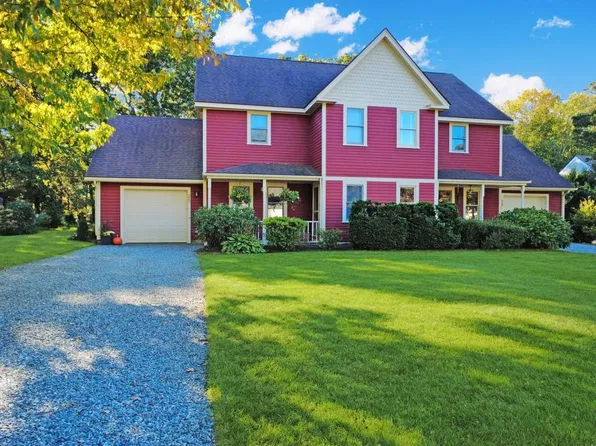 25 Captains Dr, Westerly, RI 02891