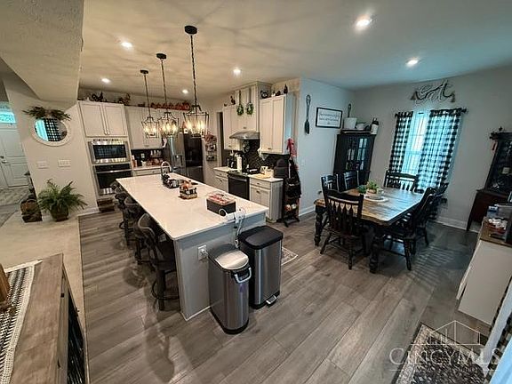 4th image of 1214 Millstream Dr