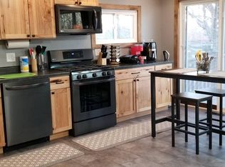 954 Hopewell Ln, Apple Valley, MN 55124