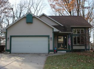 2339 Anchor Ct, Holt, MI 48842