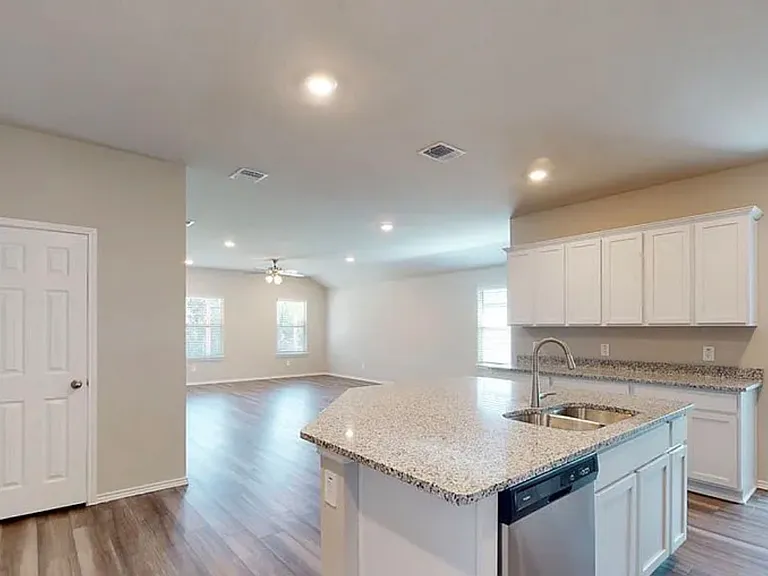 10201 Altair Dr — Photo 6