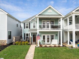 19 Waterside Ln, Taylors, SC 29687