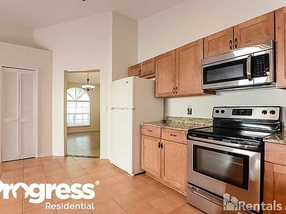 5th image of 2341 Tioga Dr